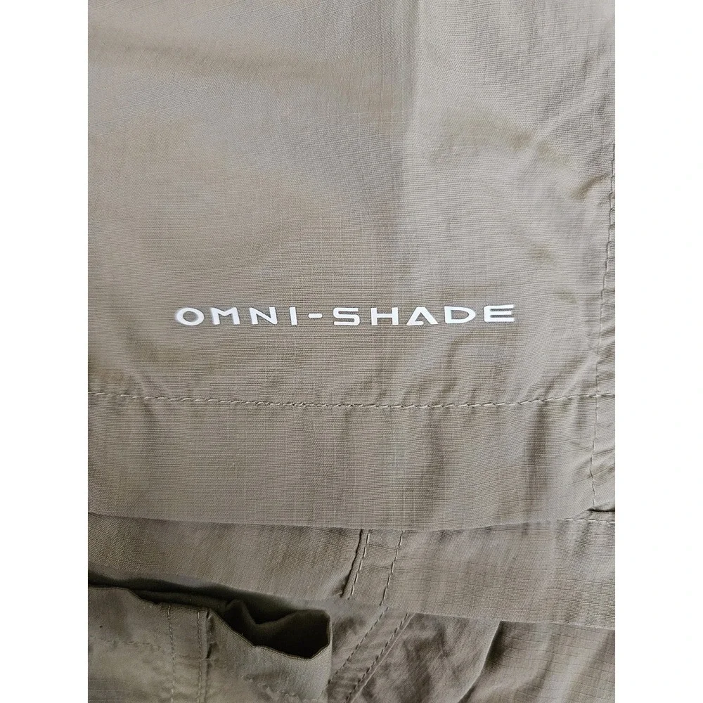 Columbia Men's Size 42x32 Convertible Omni-Shade Cargo Hiking Pants (40x28.5)